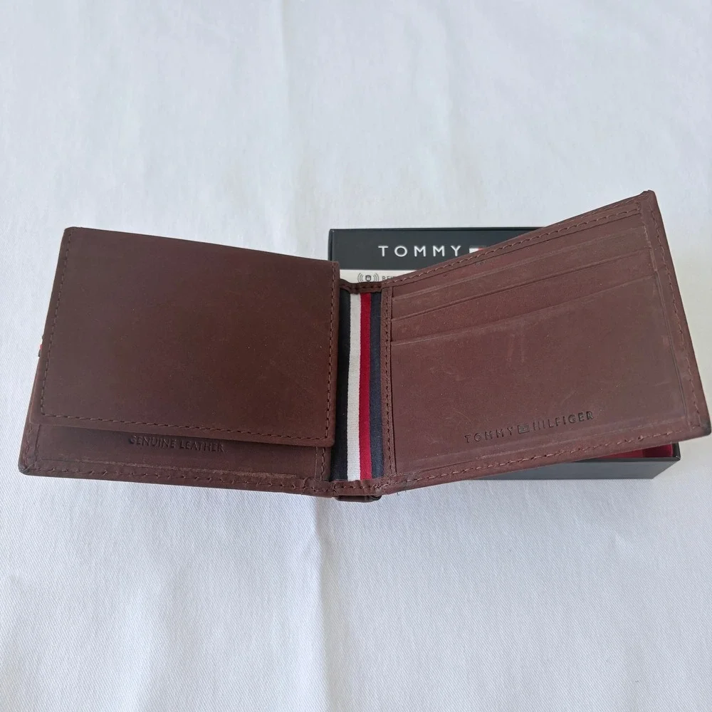 Tommy Hilfiger Bifold Wallet NS Brown Leather RFID Protection Boxed